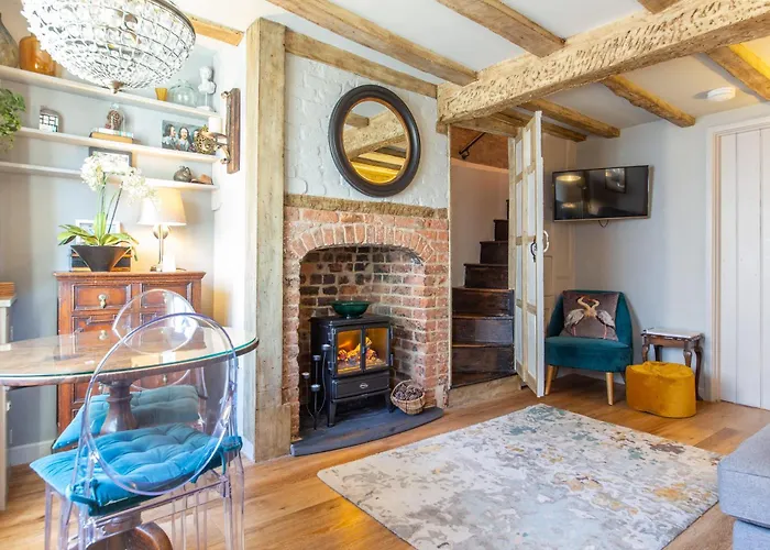 Charlie\'S Cottage