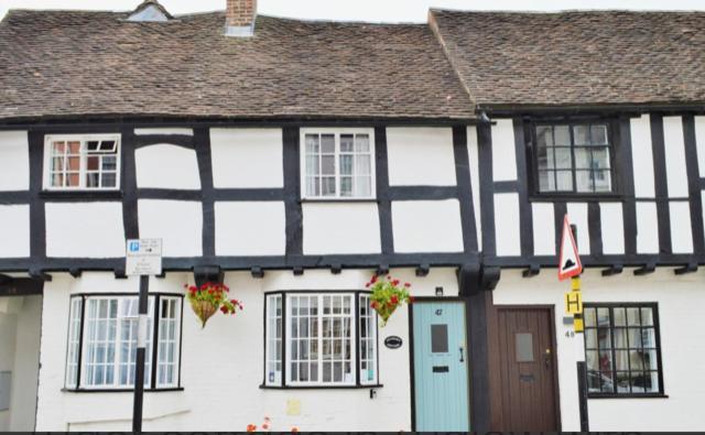 Charlie's Ludlow